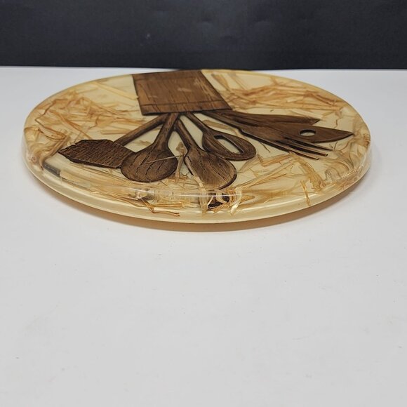 Handcrafted Wooden Kitchen Utensils Design Round Resin Trivet 7-3/4" - Picture 8 of 10